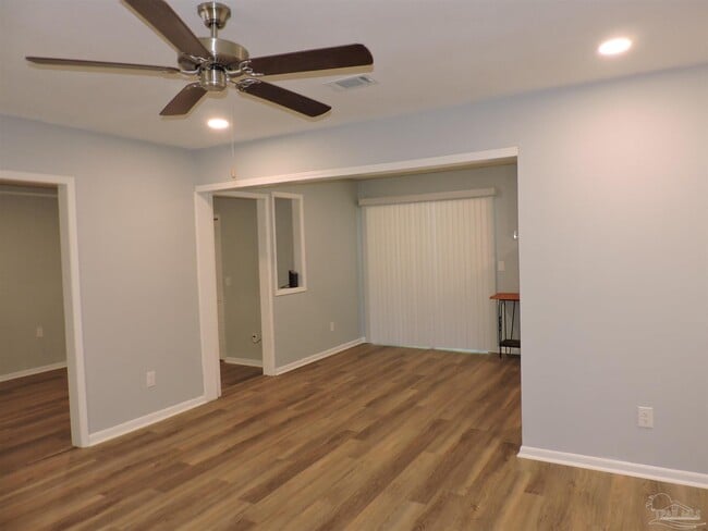 Photo - 6970 Woodley Dr