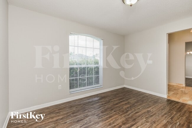 Photo - 316 Drum Ln