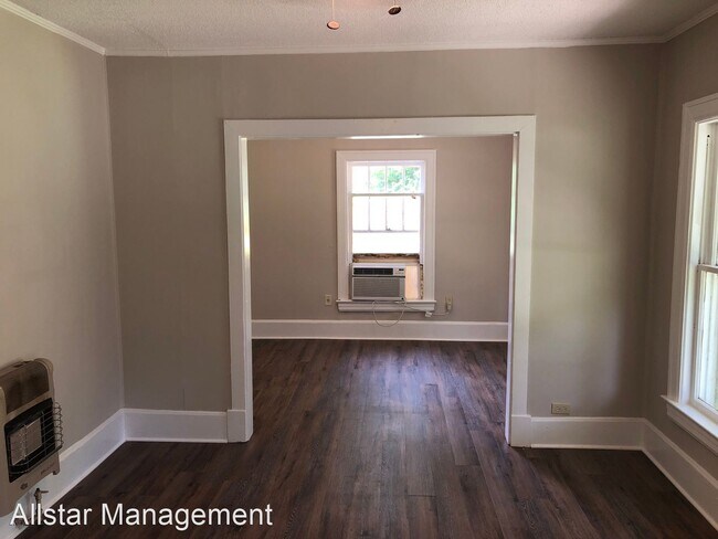 Photo - 3 br, 1 bath House - 495 Woodruff St,