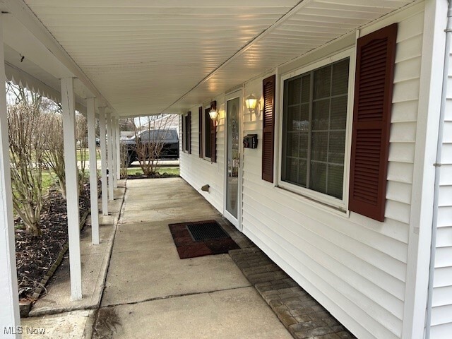 Photo - 121 Larchwood Dr