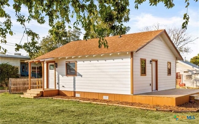 Photo - 409 S Saunders St Casa