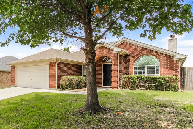 Photo - 1009 Crooked Creek Ct