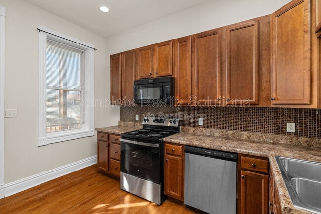 Photo - 3259 Minnesota Ave Unit 1f