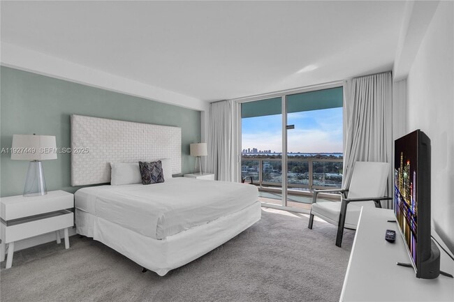 Photo - 5101 Collins Ave Unidad 12R