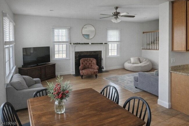 Photo - 812 Old York Rd