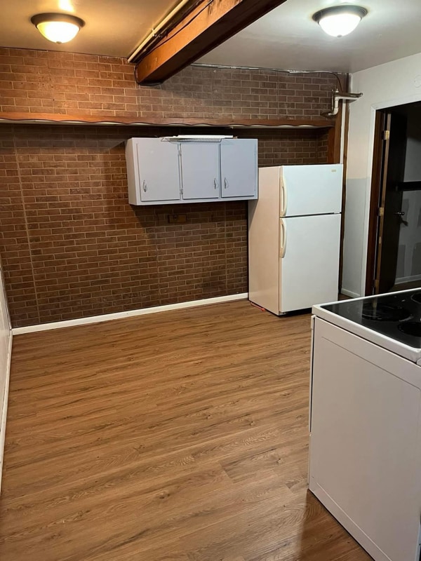 Photo - 101 Powell Ave