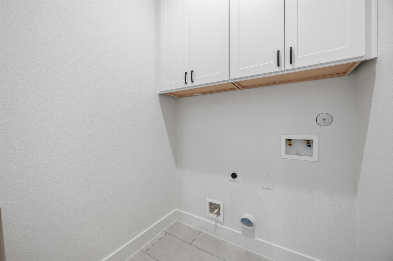 Photo - 6111 Campos Dr