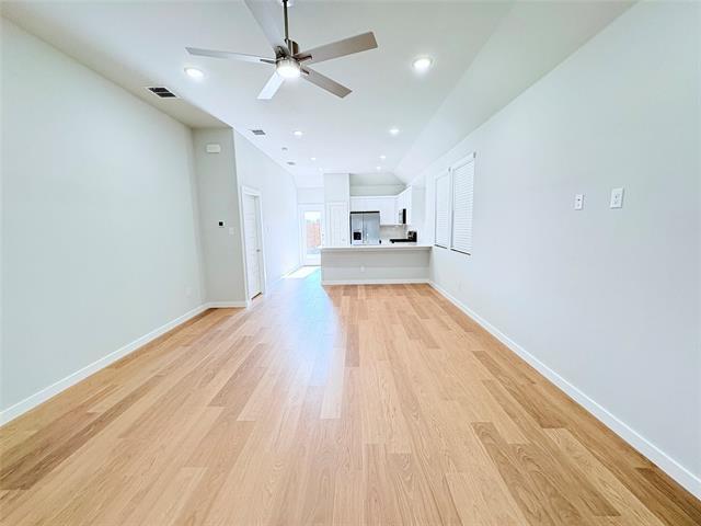 Photo - 401 Green Gables Dr