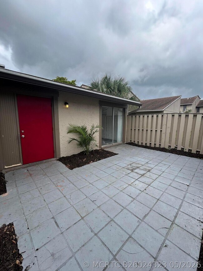 2229 NW 59th Ave Unit 70-c