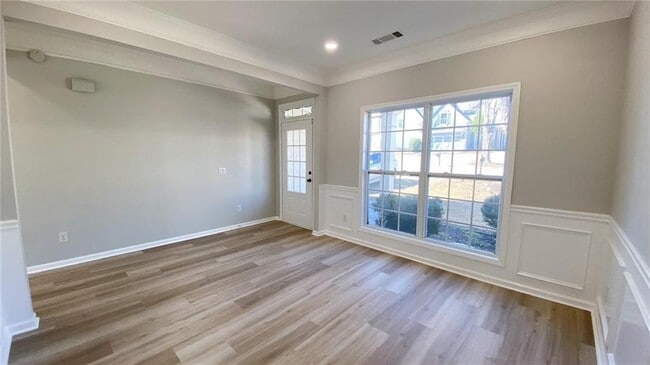 Photo - 325 Pintail Ct