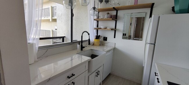 Photo - 444 Nahua St Condo Unit 912