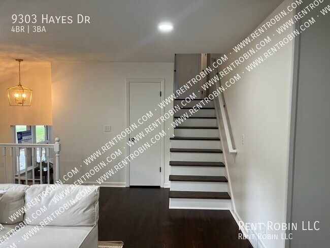 Photo - 9303 Hayes Dr