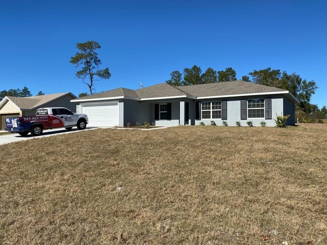 Photo - Desirable SW Ocala Neighborhood 4/2/2 *WON'T LAST*