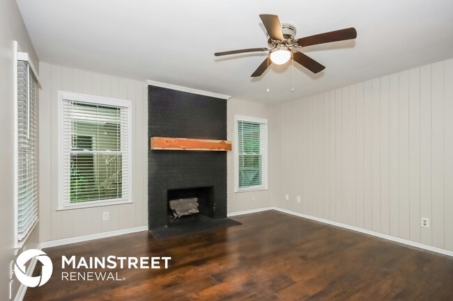 Photo - 919 Briarcliff Rd