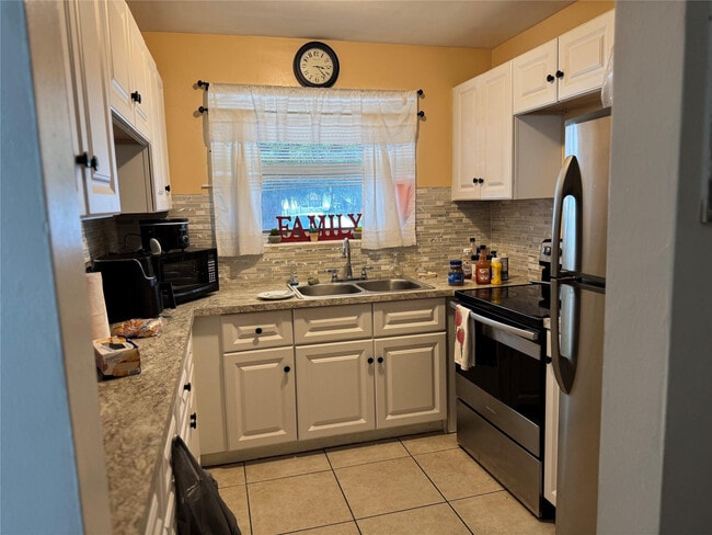 Photo - 3033 NW 43rd Ave Unidad 104