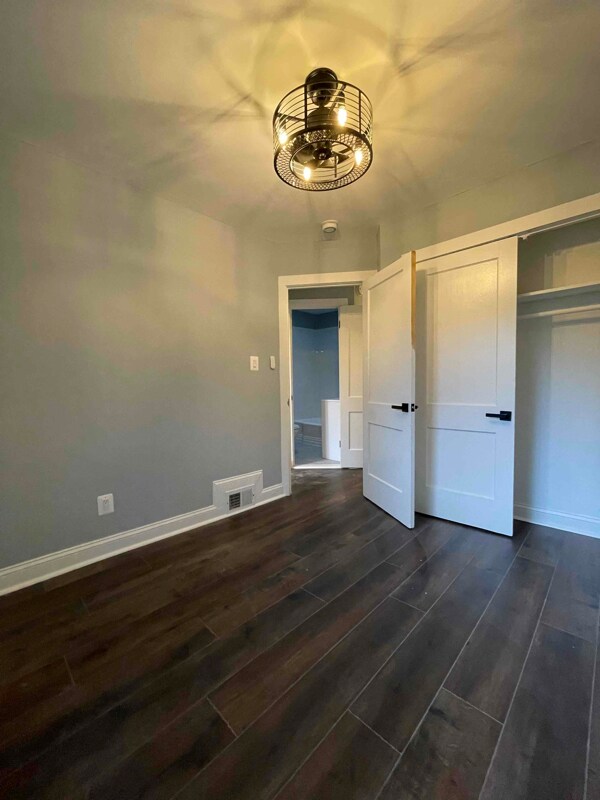 Photo - 2256 Mt View Pl SE