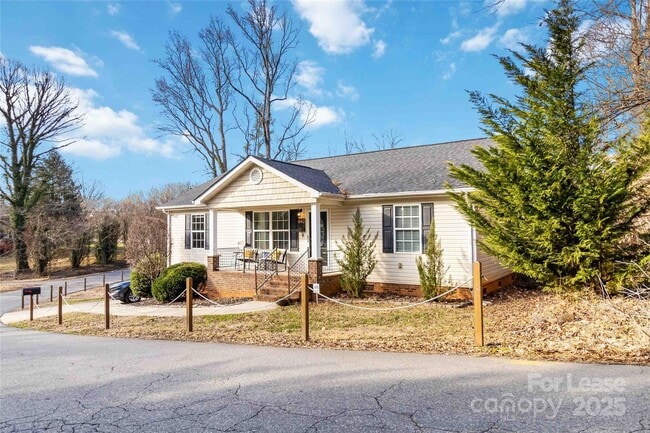 Photo - 440 Lincoln St