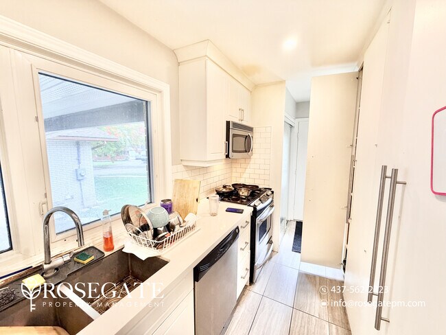 Photo - Charming 3-Bedroom Main-Level Home with Ba... Unit 1