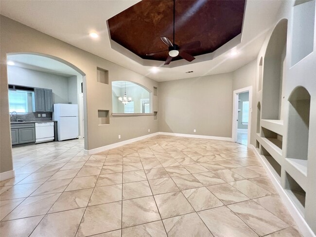 Photo - 216 Thorn Ridge St
