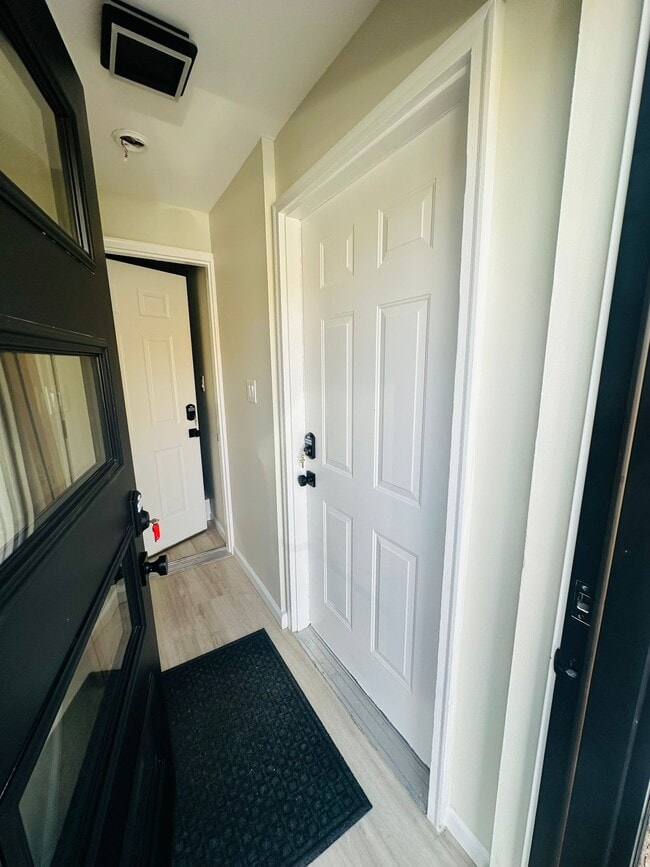 Photo - 7 Wallis Ave Unidad 1