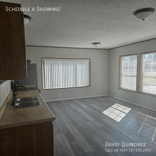 Photo - 2737 W Washington Center Rd