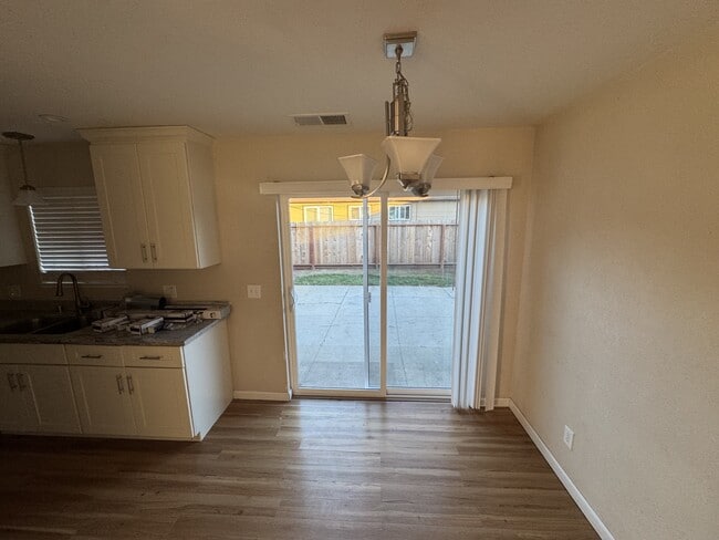 Photo - 1776 Pescadero Dr