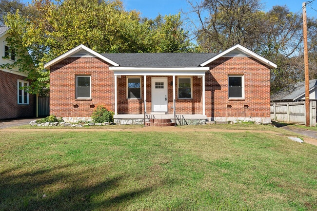 Building Photo - 3907 Katherine St