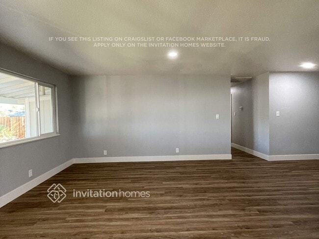 Photo - 2332 Zinfandel Dr