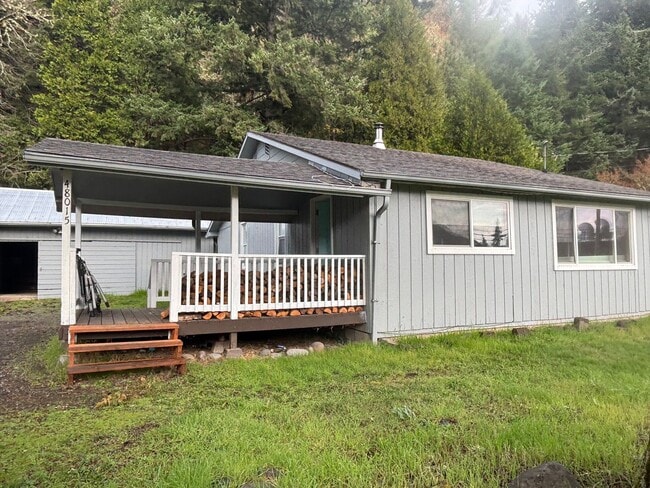 Photo - 48015 W 2nd St