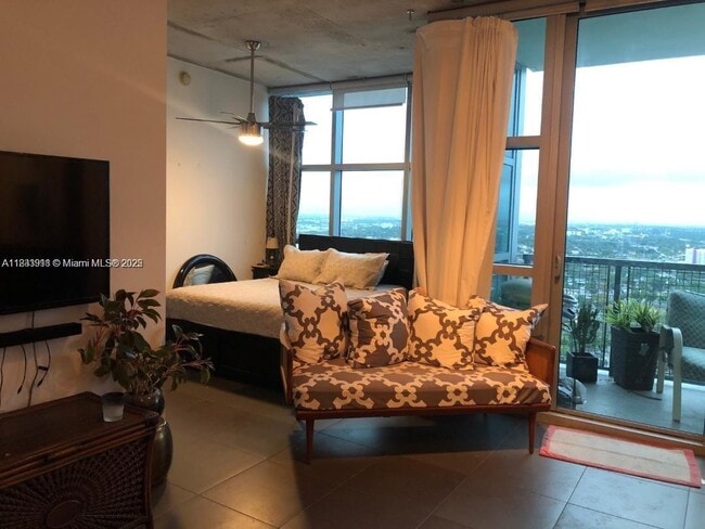 Photo - 3301 NE 1st Ave Condo Unit H2803