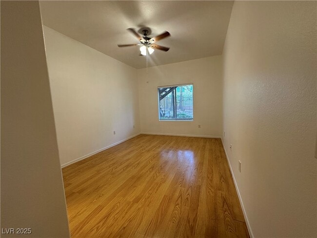 Building Photo - 3395 Cactus Shadow St Unit 102 Rental