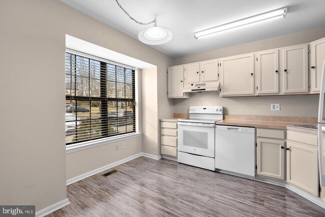 Photo - 9116 Tymat Ct