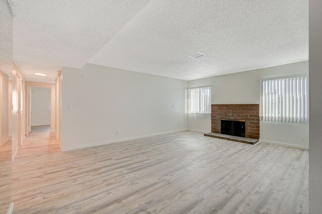 Photo - 2809 Northam St