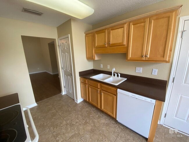 Photo - 9064 Brookside Ln