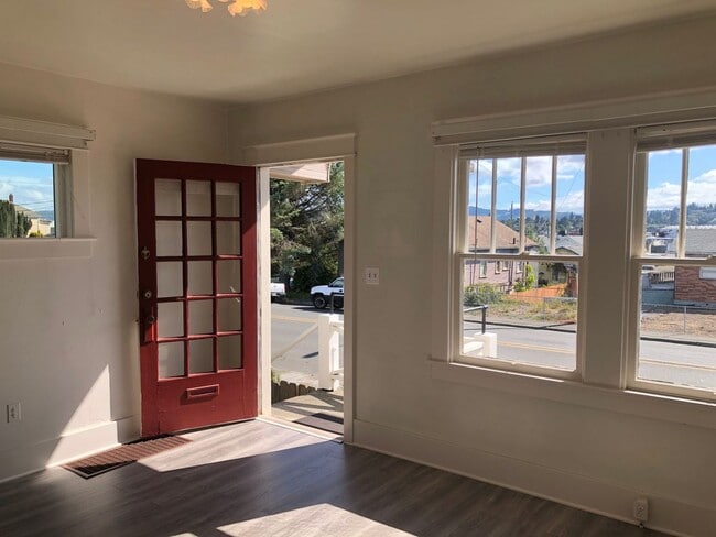 Photo - 2078 Unidad 883