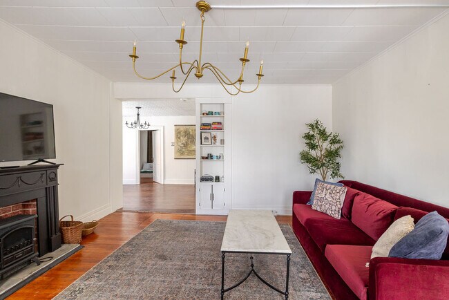 Photo - 552 Columbia St Unidad 1 B