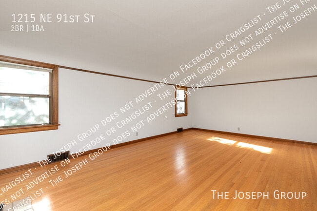 Photo - 1215 NE 91st St