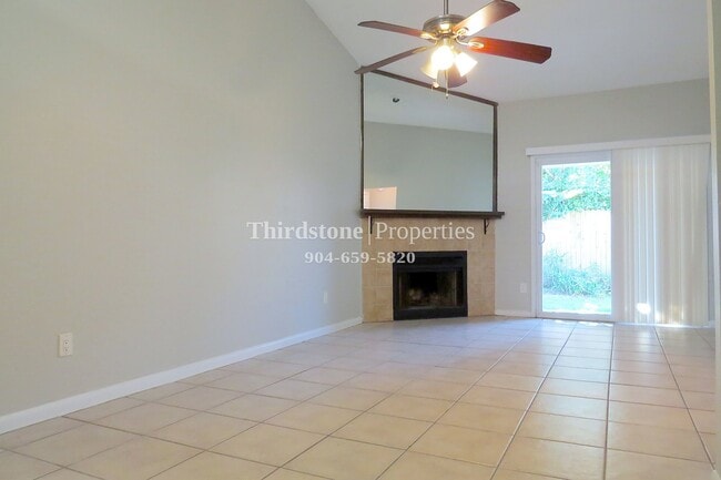 Photo - 1324 Jefferson Ave Unidad C