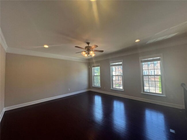 Photo - 1654 Woodbridge Ln