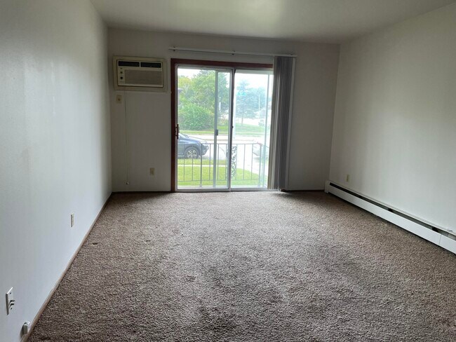 Photo - 4244 S 51st St