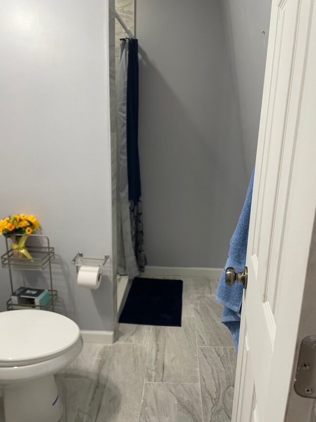 Bathroom - 12238 Benton St