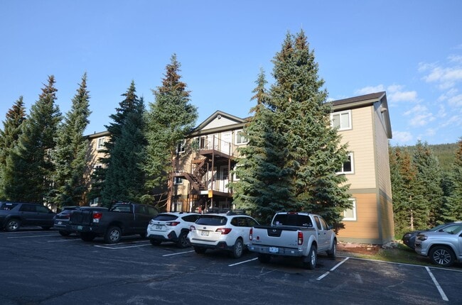 Photo - 3bed/2bath Condo, 10 minutes from Breck! Y...