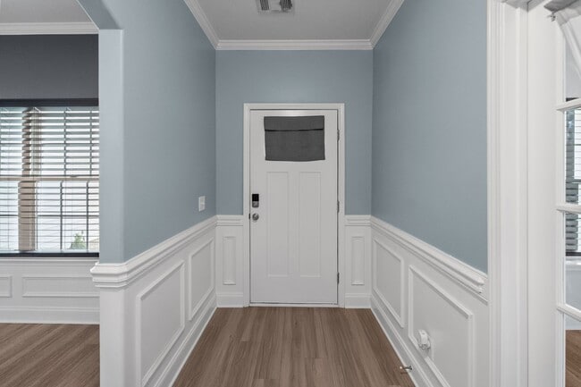 Photo - Spacious 5-Bedroom Home in The Palms at New Hampstead with Office & Screened Porch