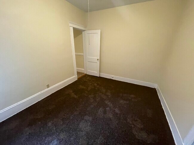 Photo - 11 Royce Rd Unit 27