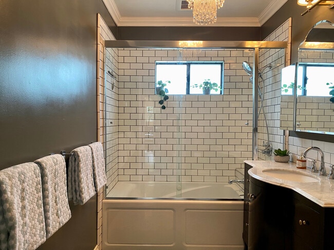 Photo - 824 Patterson Ave