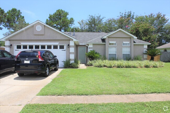 Building Photo - 9853 Creet Cir Rental