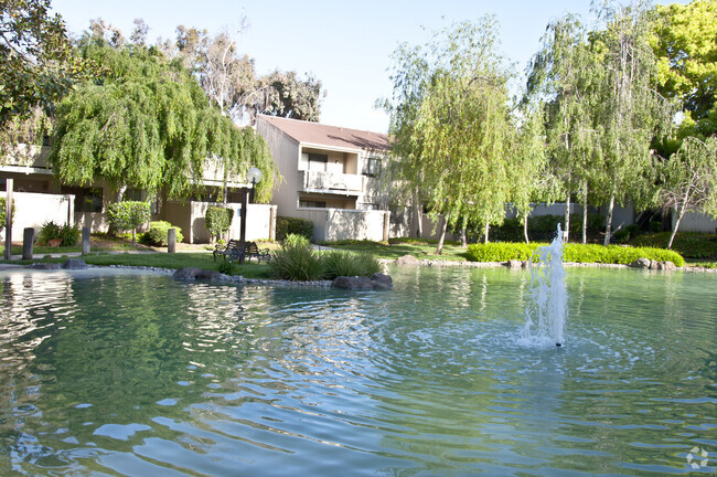Building Photo - 936 Kiely Blvd Rental