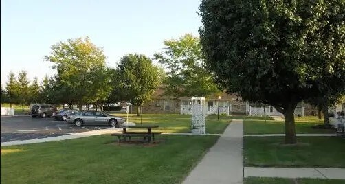 Photo - 995 Meadow Ln