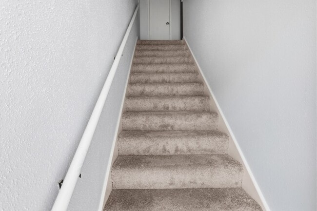 Photo - 2744 Briarhurst Dr Unit 49