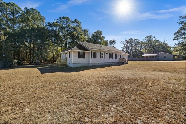 Photo - 501 E 4th St